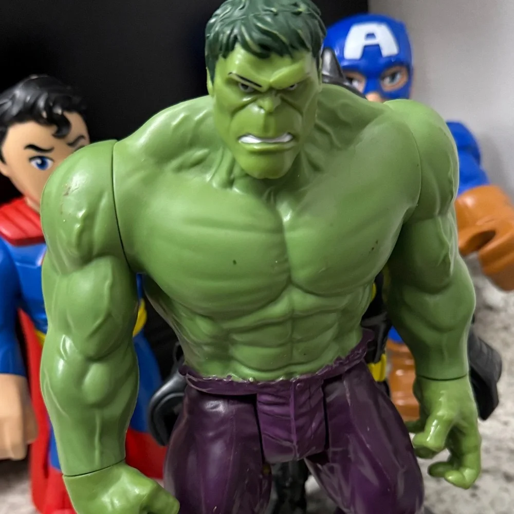 Fisher Price Imaginext Superhero Action Batman, Captain America, the Hulk - Picture 6 of 6